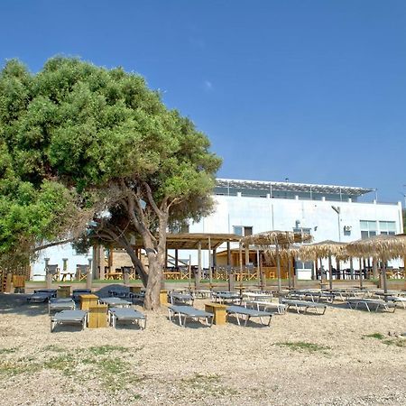 Epipleon Luxury Suites -106- Δωμάτιο 40Τμ Με Βεράντα 45Τμ Μπροστά Στην Θάλασσα Nafpaktos Luaran gambar