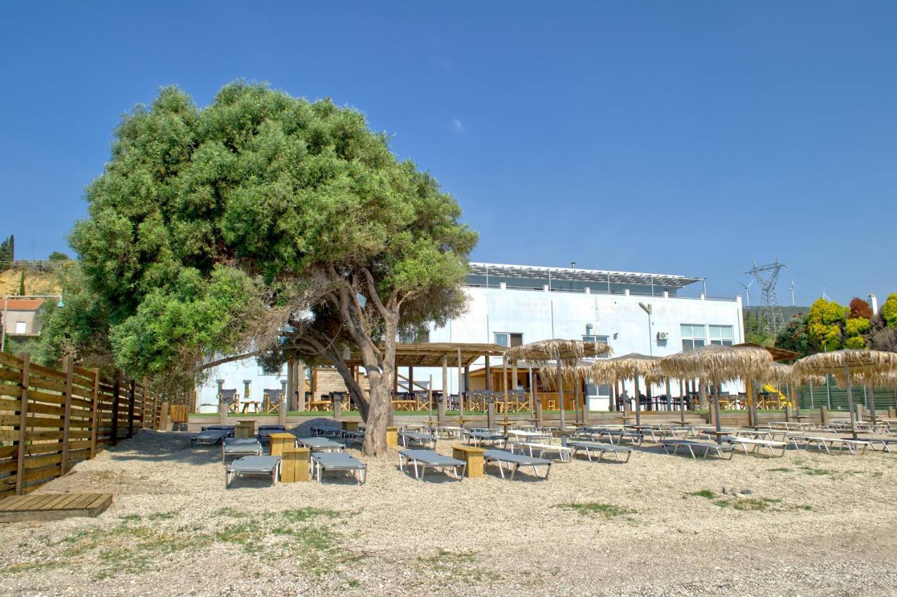 Epipleon Luxury Suites -106- Δωμάτιο 40Τμ Με Βεράντα 45Τμ Μπροστά Στην Θάλασσα Nafpaktos Luaran gambar